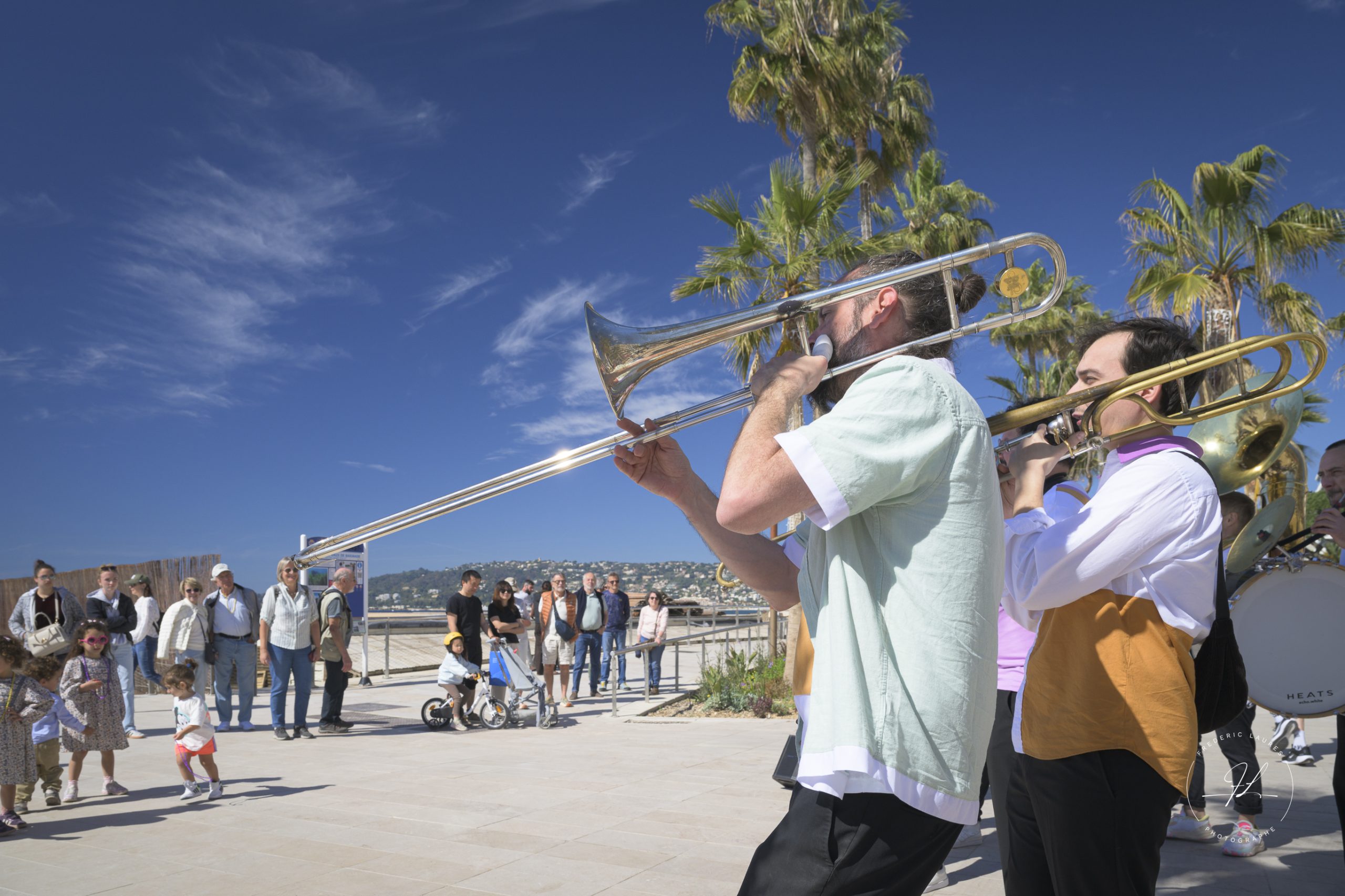Juan-les-Pins Marching Band Festival concerts déambulatoires