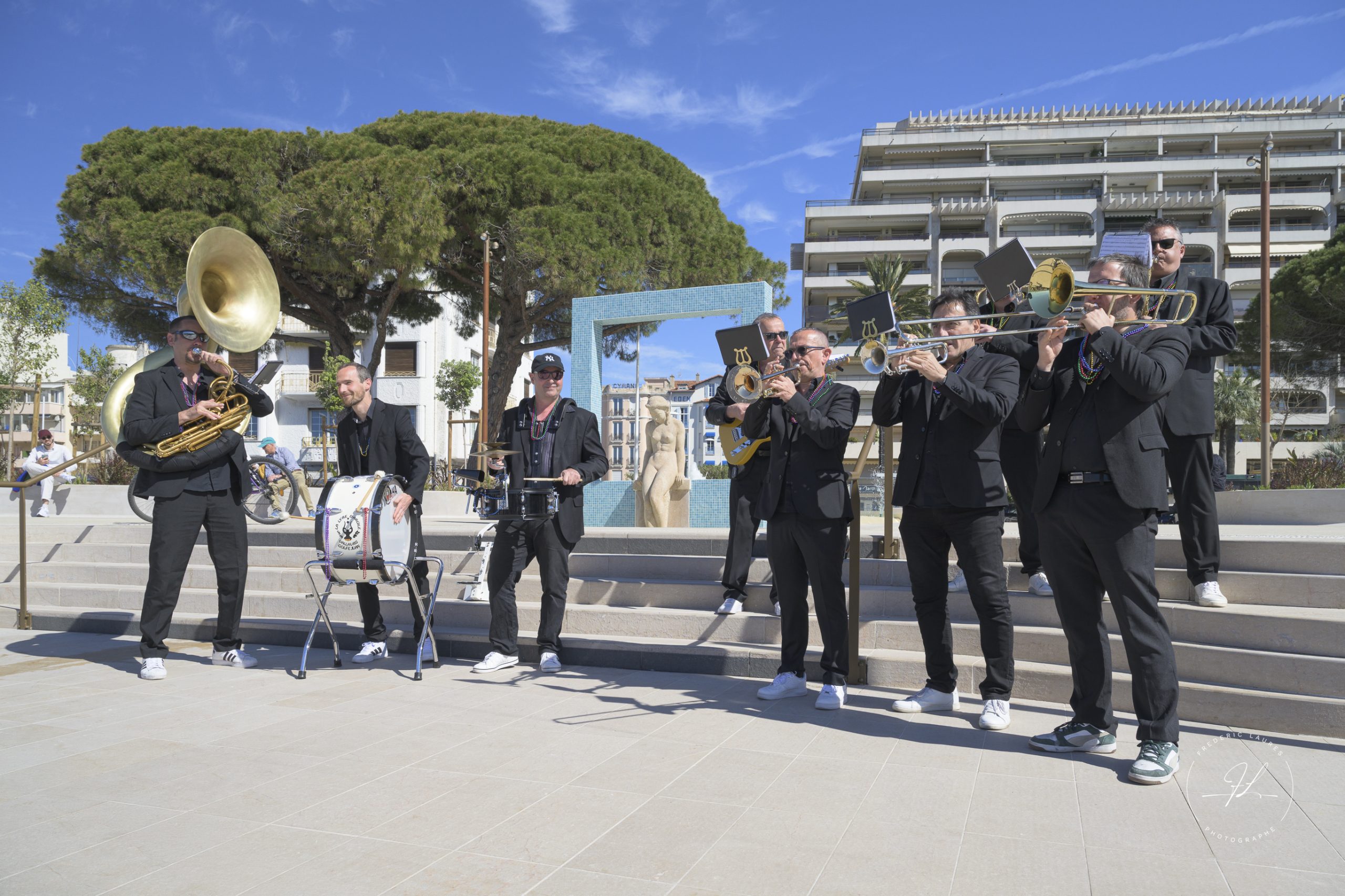 Juan-les-Pins Marching Band Festival concerts déambulatoires